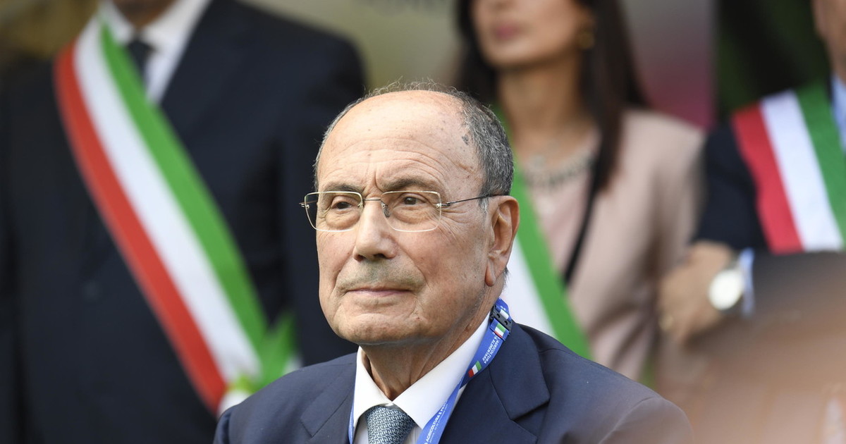 schifani medita le dimissioni da Liberoquotidiano.it schifani medita le dimissioni