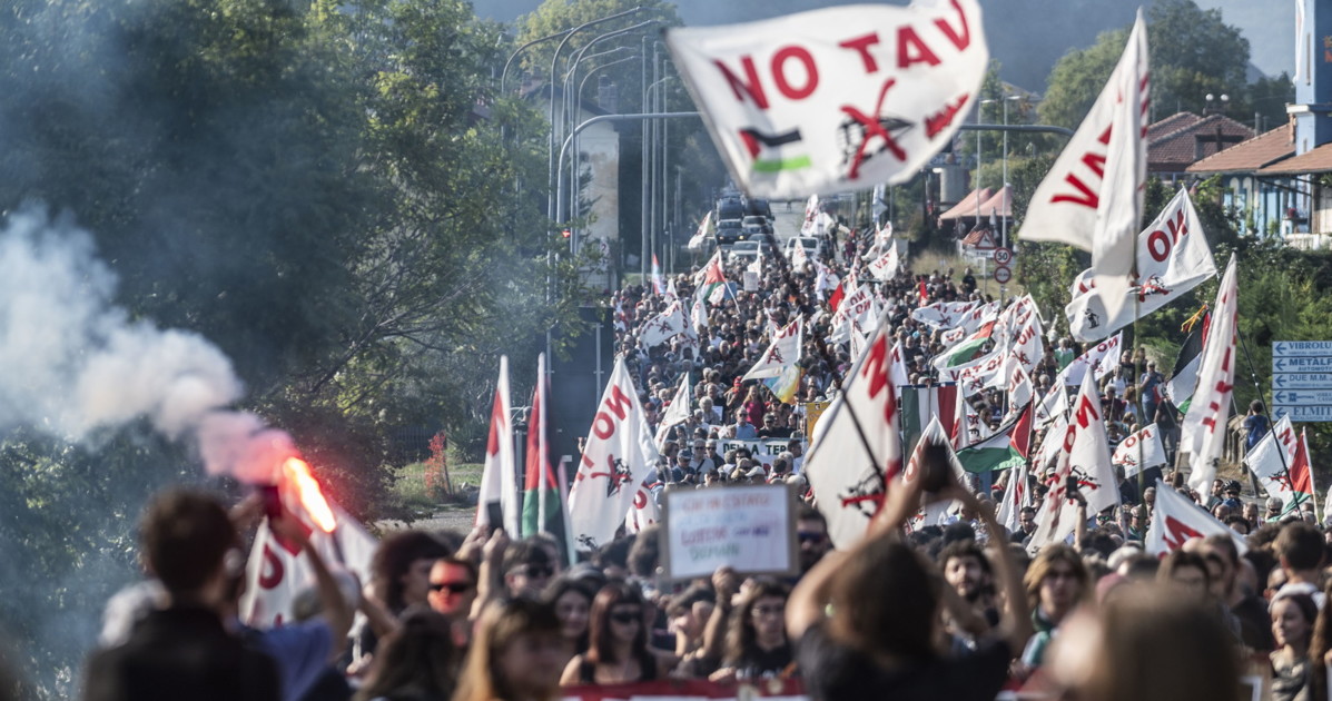 lo stato chiede 250000 euro ai no tav da Liberoquotidiano.it lo stato chiede 250000 euro ai no tav
