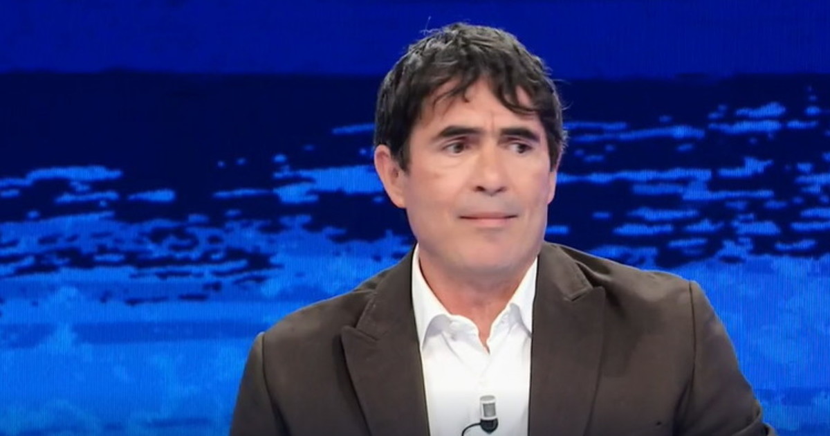 il sogno di avs la albanese candidata da Liberoquotidiano.it il sogno di avs la albanese candidata