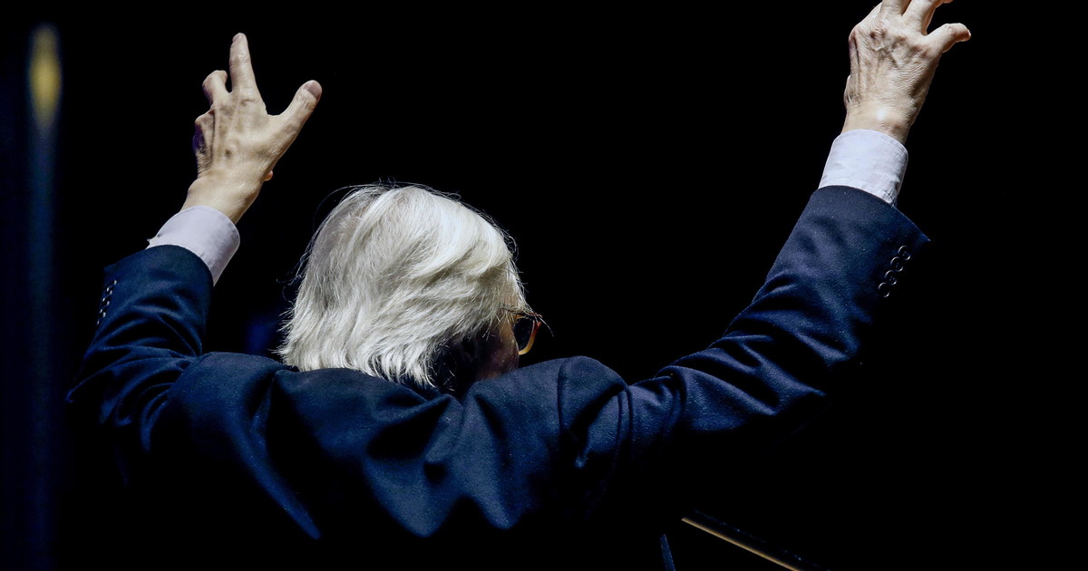 tracheotomia per vittorio sgarbi come sta il bollettino da Liberoquotidiano.it tracheotomia per vittorio sgarbi come sta il bollettino