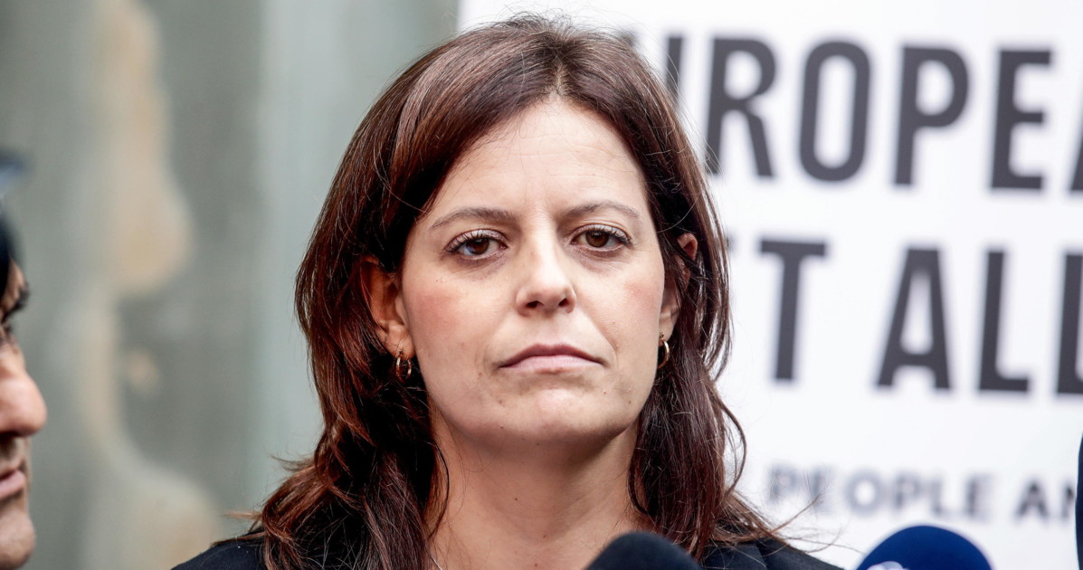 salis fa la vittima con l8217ex staff volevano distruggermi da Liberoquotidiano.it salis fa la vittima con l8217ex staff volevano distruggermi