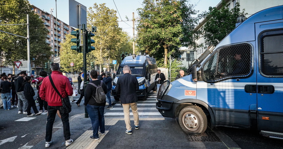 polizia a scuola ma quale scandalo da Liberoquotidiano.it polizia a scuola ma quale scandalo