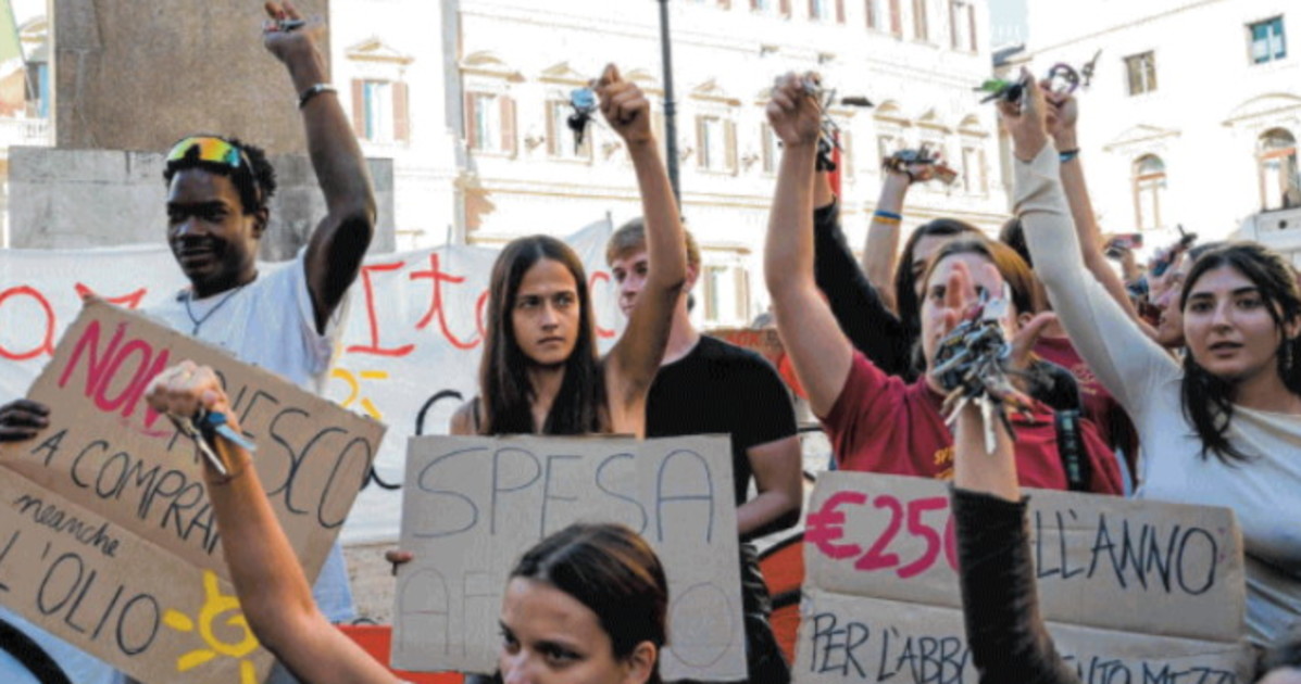avviso ai tendini non esiste il diritto a vivere in centro da Liberoquotidiano.it avviso ai tendini non esiste il diritto a vivere in centro