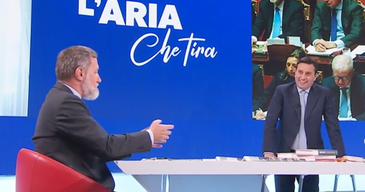 massimo giannini il delirio totale su vannacci tra due ali di folla e meloni da Liberoquotidiano.it massimo giannini il delirio totale su vannacci tra due ali di folla e meloni