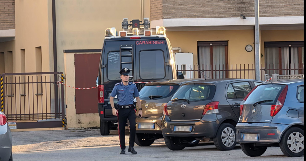 padova choc 40enne pakistano violenta 13enne nel bar dei genitori avviata la revoca del permesso di soggiorno da Liberoquotidiano.it padova choc 40enne pakistano violenta 13enne nel bar dei genitori avviata la revoca del permesso di soggiorno