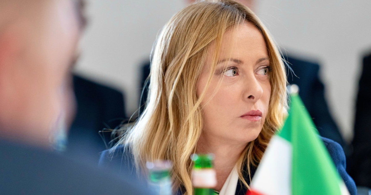 tensioni e violenze a milano meloni il silenzio non 232 accettabile sinistra all angolo da Liberoquotidiano.it tensioni e violenze a milano meloni il silenzio non 232 accettabile sinistra all angolo