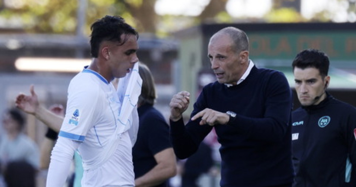 allegri tam tam impazzito da napoli cosa pensa de laurentiis ora rischia davvero da Liberoquotidiano.it allegri tam tam impazzito da napoli cosa pensa de laurentiis ora rischia davvero