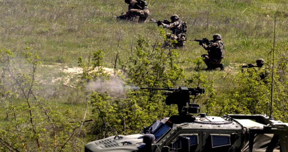 il colonnello stirpe i comandanti usa sono pi249 fedeli alla nato che alla casa bianca da Liberoquotidiano.it il colonnello stirpe i comandanti usa sono pi249 fedeli alla nato che alla casa bianca