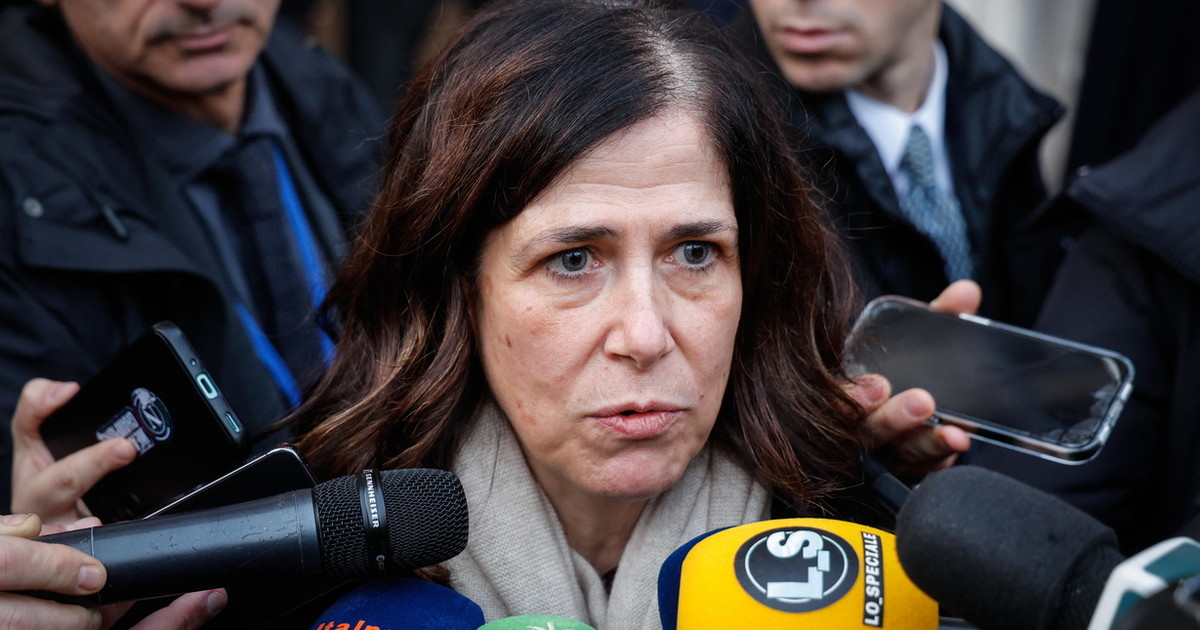 alessandra todde si schianta sul caso ryanair la sardegna sprofonda e fdi denuncia tutto da Liberoquotidiano.it alessandra todde si schianta sul caso ryanair la sardegna sprofonda e fdi denuncia tutto