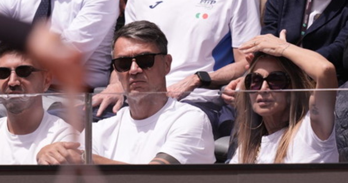 paolo maldini cita marchionne e viene travolto nella sua casa da milioni di euro da Liberoquotidiano.it paolo maldini cita marchionne e viene travolto nella sua casa da milioni di euro