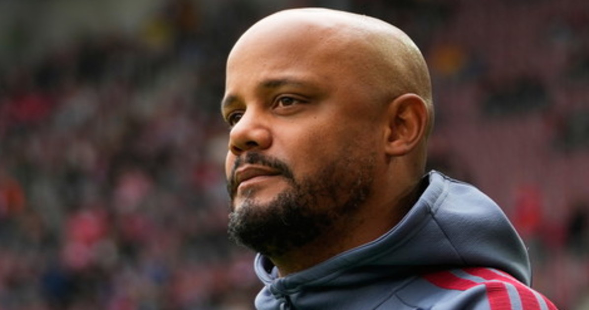 bayern monaco mister kompany ha un malore durante l allenamento trasportato in elicottero in ospedale da Liberoquotidiano.it bayern monaco mister kompany ha un malore durante l allenamento trasportato in elicottero in ospedale