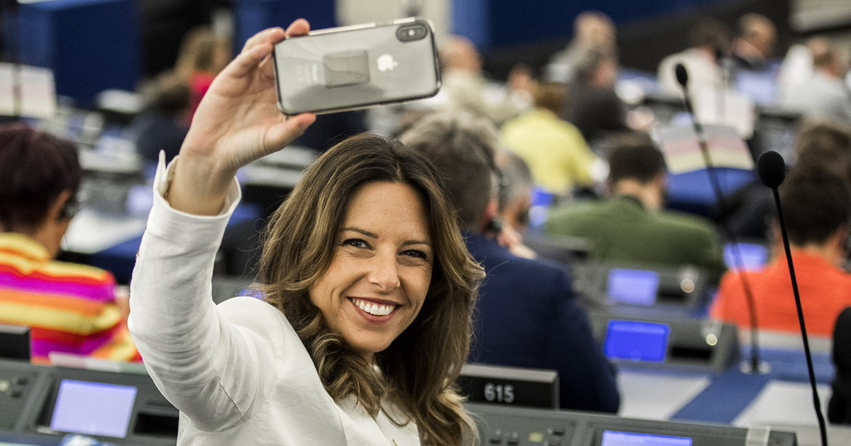 lega isabella tovaglieri e la mozione sulla remigrazione non 232 un tab249 e vannacci ci insegue da Liberoquotidiano.it lega isabella tovaglieri e la mozione sulla remigrazione non 232 un tab249 e vannacci ci insegue