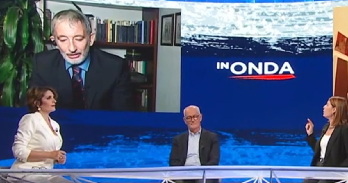 in onda senaldi sbotta contro la piccolotti ancora sta a parl224 un po di gentilezza da Liberoquotidiano.it in onda senaldi sbotta contro la piccolotti ancora sta a parl224 un po di gentilezza