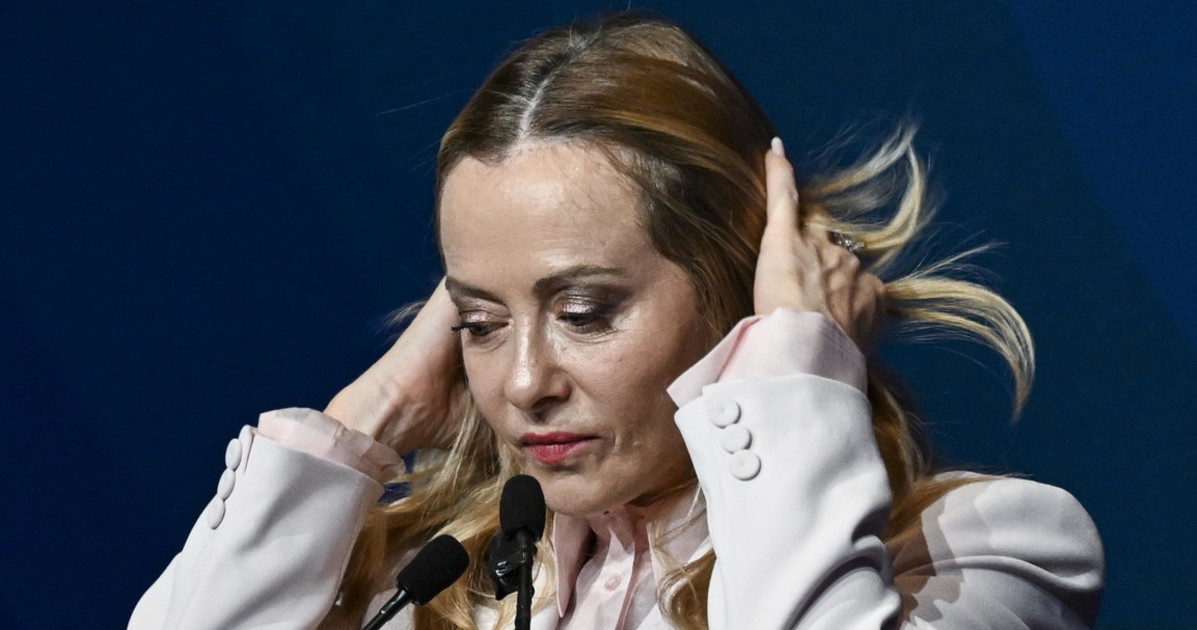 sondaggio idv boom di fdi e lega m5s in caduta libera e vannacci da Liberoquotidiano.it sondaggio idv boom di fdi e lega m5s in caduta libera e vannacci