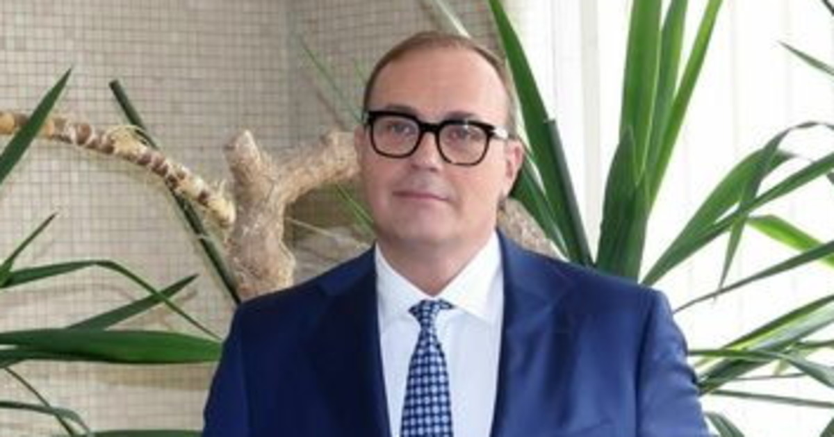 manager politici e imprenditori al primo forum economico moneta da Liberoquotidiano.it manager politici e imprenditori al primo forum economico moneta