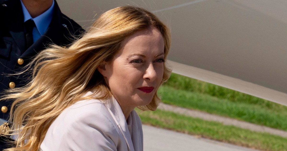 sondaggio bidimedia vola fdi e crollano m5s e avs vannacci sempre pi249 nel baratro da Liberoquotidiano.it sondaggio bidimedia vola fdi e crollano m5s e avs vannacci sempre pi249 nel baratro