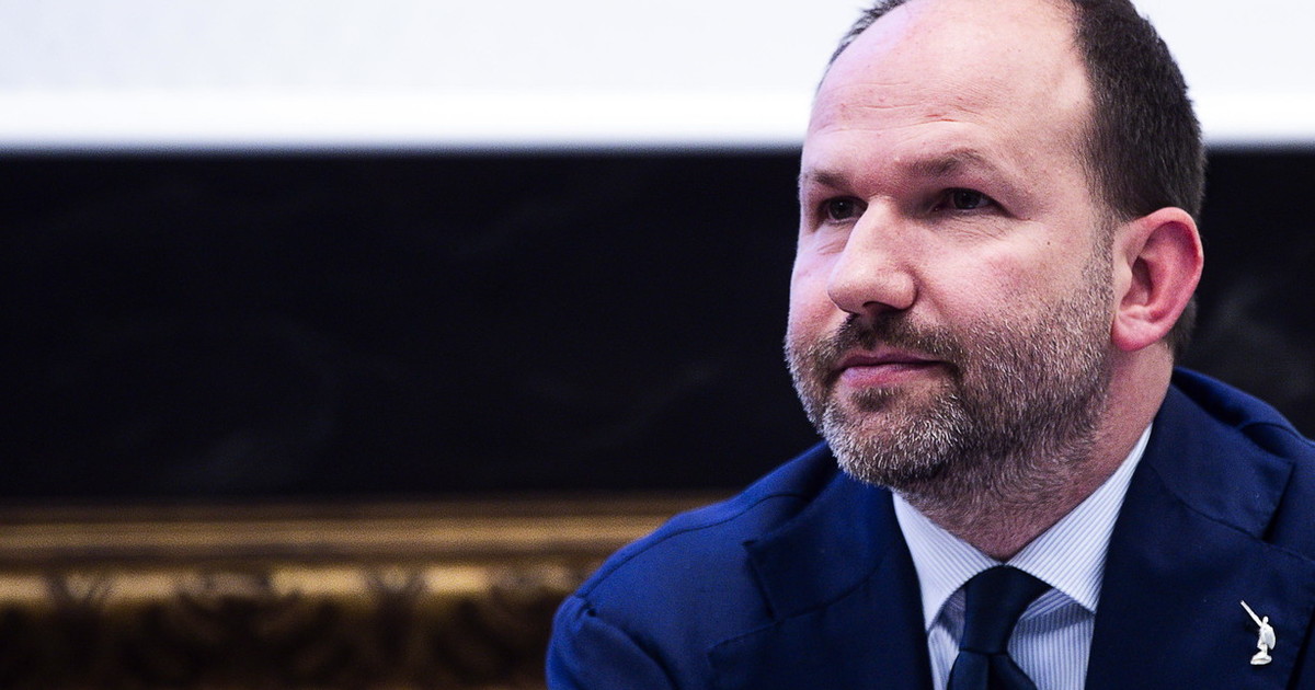 previdenza zinzi alla guida della bicamerale prende il posto di bagnai da Liberoquotidiano.it previdenza zinzi alla guida della bicamerale prende il posto di bagnai